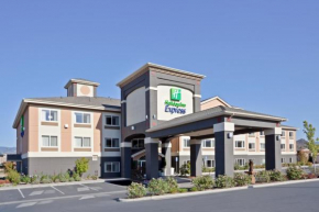Гостиница Holiday Inn Express Hotel & Suites Ashland, an IHG Hotel  Ашленд